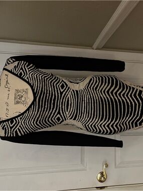 Bebe dress